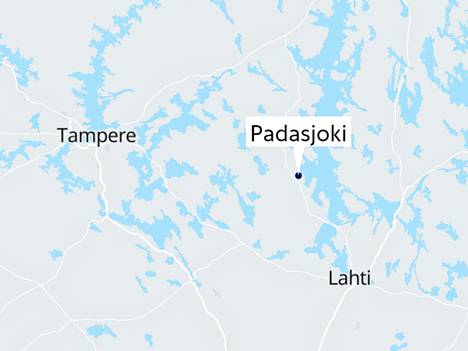 Poliisi sai ilmoituksen tapahtumista Padasjoen Keskustiellä aamuyöstä perjantaina. 