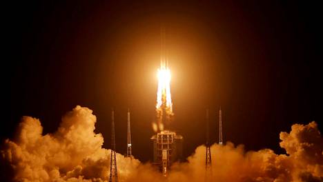 Avaruus | Kiinan kuuluotain palasi onnistuneesti Maahan
