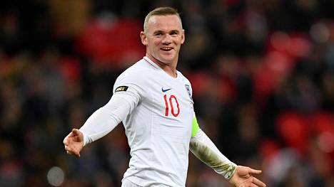 Jalkapallotähti Wayne Rooney pidätettiin lentokentällä – oli humalassa ja kiroili