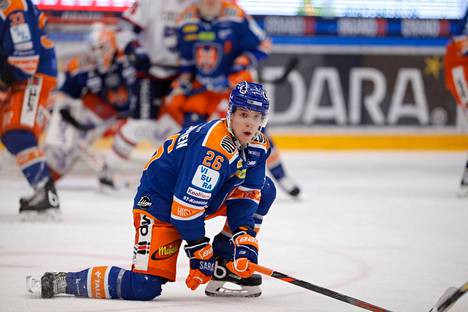 Jere Karjalainen pelasi Tapparassa ennen KHL:ään lähtöään.