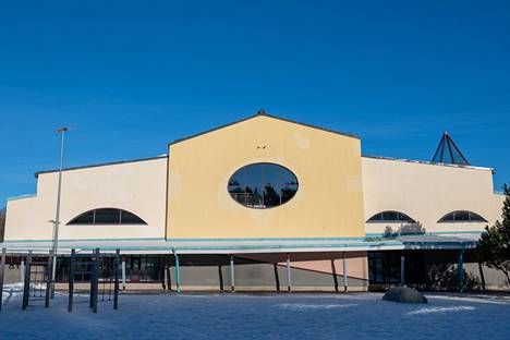 Turun Hirvensalossa sijaitsevan Wäinö Aaltosen koulun oppilaista vain neljä prosenttia oli viime vuonna suomea toisena äidinkielenään puhuvia.