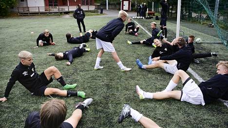 KäPan juniorivalmentajat perustivat juniorijalkapallovalmentajille yhdistyksen: ”Uskomme, että yhdistyksellä on mahdollisuus vaikuttaa lajin tilaan”