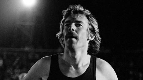 Lasse Virenin kova kilpakumppani Dick Quax on kuollut – tiukin kamppailu käytiin Montrealin 5000 metrin loppusuoralla