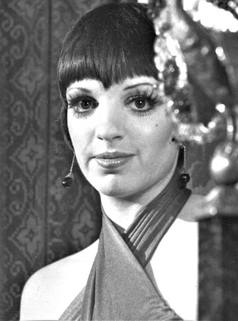 Liza Minnelli sai palkinnon parhaana naispuolisena näyttelijänä ”Cabaretin” roolinsa ansiosta.