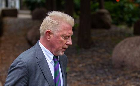 Boris Becker saapui perjantaina oikeudenistuntoon.