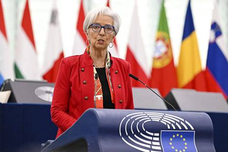 Euroopan keskuspankin pääjohtaja Christine Lagarde piti puheen Euroopan parlamentissa Strasbourgissa keskiviikkona.