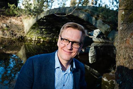 Atte Jääskeläinen on kiinnitetty Oxfordin yliopiston Reutersin journalismi-instituutin vierailevaksi tutkijaksi.
