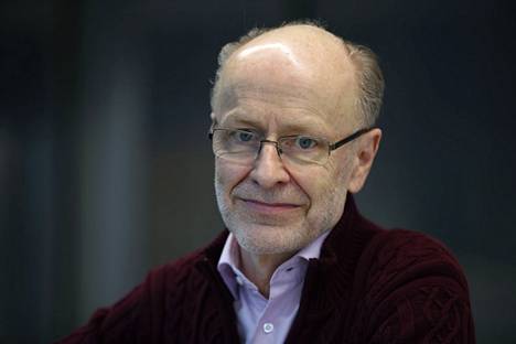 Jaakko Valvanne on geriatrian emeritusprofessori. Hän toimi Espoon vanhuspalvelujen johtajana vuosina 2004–2009.