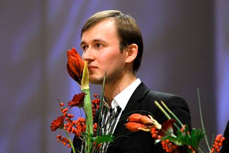 Viulutaiteilija Nikita Boriso-Glebsky voitti Sibelius-viulukilpailun vuonna 2010. –Boriso-Glebsky soitti RSO:n solistina sairastuneen Renaud Capuçonin tilalla. 