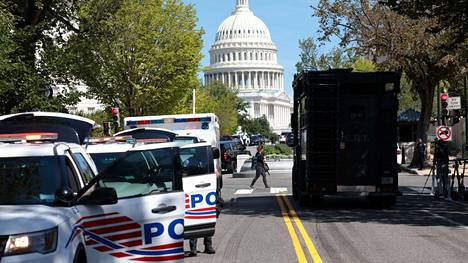 Yhdysvallat | Mies uhkasi räjäyttää pommin kongressi­talon lähellä Washingtonissa, antautui lopulta poliisille
