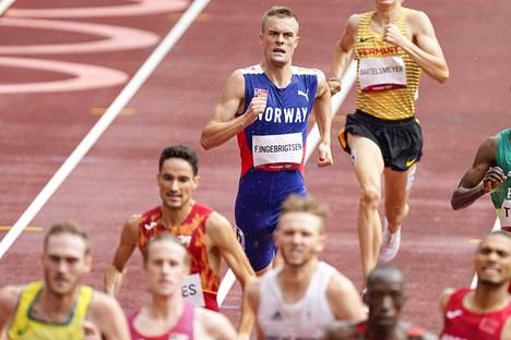 Filip Ingebrigtsen sijoittui Tokion olympialaisten 1 500 metrin alkueräjuoksussaan kymmenenneksi, eikä päässyt jatkoon. Lokakuussa selvisi, että norjalaistähden kisavuosi meni pilalle koronavirusrokotteen jälkioireiden vuoksi.