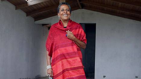 Susana Baca on antanut äänensä hyljeksityille afroperulaisille – ”Musiikkia ei voi pysäyttää”, sanoo Helsinkiin saapuva 73-vuotias taiteilija-aktivisti
