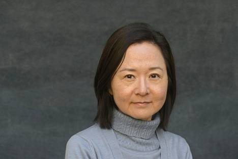 Yoko Ogawa, 59, Japanin arvostetuimpia kirjailijoita. 