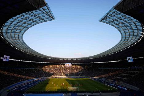 Berliinin olympiastadion on uusittu kokonaisuudessaan. Alkujaan se valmistui vuoden 1936 kesäolympialaisiin.