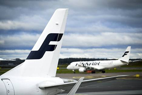 Finnairin matkustajakoneita Helsinki-Vantaan lentokentällä syyskuussa. 