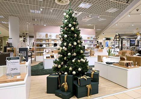Monelle suomalaisille joulu on tänä vuonna aiempaa niukempi.
