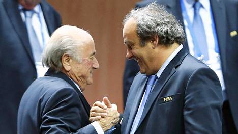 Kiista satojen tuhansien arvoisista kelloista – korruption takia toimintakieltoon joutunut Sepp Blatter vaatii kansainväliseltä jalkapalloliitolta takaisin laajaa kellokokoelmaansa