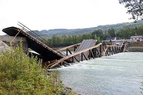Trettenin silta romahti Norjassa 15. elokuuta. Siltojen sulkemisella tulee olemaan mittavia vaikutuksia liikenteeseen.