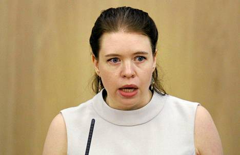 Kansanedustaja Anna Kontula puhui eduskunnan täysistunnossa kesäkuun lopulla.
