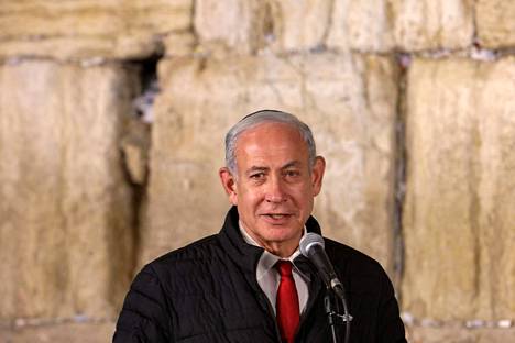 Israelin pääministeri Benjamin Netanjahu vieraili vuoden ensimmäisenä päivänä Länsimuurilla Temppelivuoren länsilaidalla Jerusalemissa.
