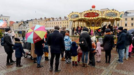 Helsingin seudulla järjestetään tänäkin viikonloppuna lukuisia joulumyyjäisiä