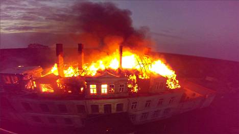 Mallan kartano paloi lauantain vastaisena yönä Pohjois-Virossa.