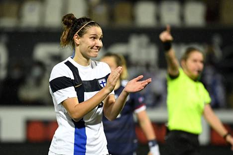 Helmarien Natalia Kuikka on vuoden naisjalkapalloilija.
