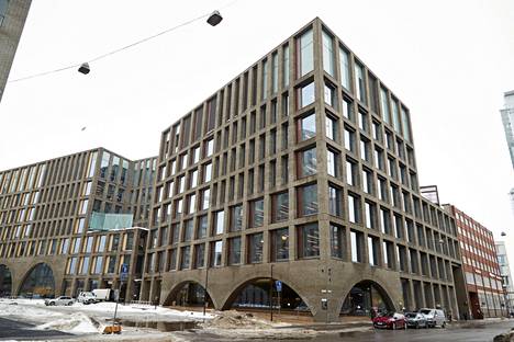 The office building of the city of Helsinki's urban environment is located in Kalasatama at Työpajankatu 8.