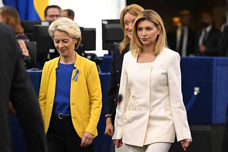 Euroopan unionin komission puheenjohtaja Ursula von der Leyen piti keskiviikkona vuotuisen puheen EU:n tilasta. Paikalla Strasbourgissa oli myös Ukrainan presidentin puoliso Olena Zelenska. 