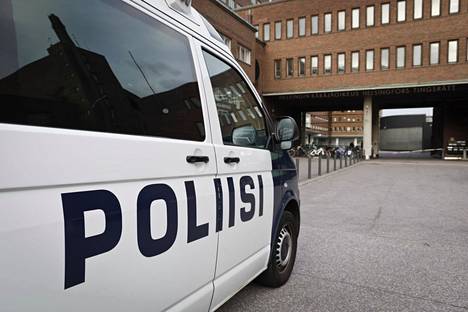 Terrorismioikeudenkäynti espanjalaismiestä vastaan alkaa Helsingissä.