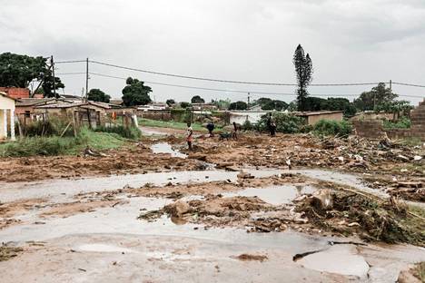 Rankkasateet ovat aiheuttaneet tuhoja Etelä-Afrikassa.