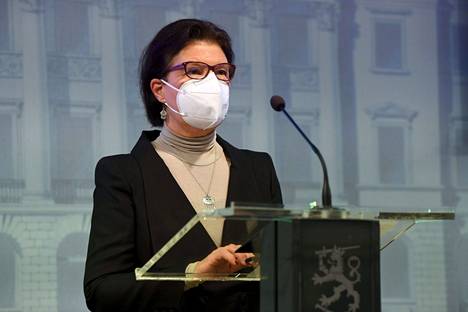 STM:n johtava asiantuntija Liisa-Maria Voipio-Pulkki kertoi koronavirustilanteesta tiedotustilaisuudessa keskiviikkona.