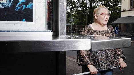 Legendaarisen Jaskan Grillin Aliisa Karhumäki, 80, tarjoilee kaduntallaajille ja presidenteille – ”Kuuluisuuksia tulee ja menee, mutta tavalliset ihmiset pysyvät”