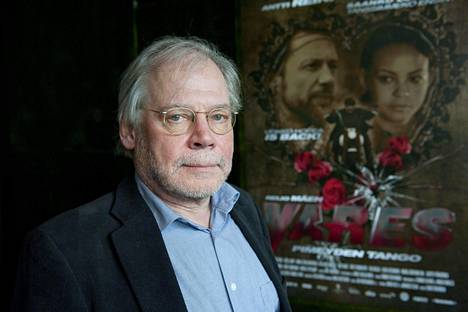 Ohjaaja Lauri Törhönen oli elokuva- ja lavastustaiteen osaston johtaja Taideteollisessa korkeakoulussa.