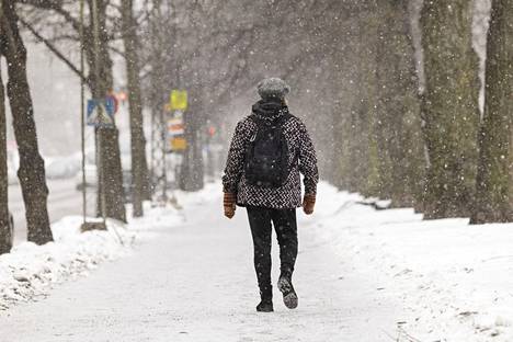 Lauantaina Helsingissä saatiin taas vaihteeksi nauttia lumisateesta. Talvea ei tarvitse hyvästellä vielä ensi viikollakaan. 