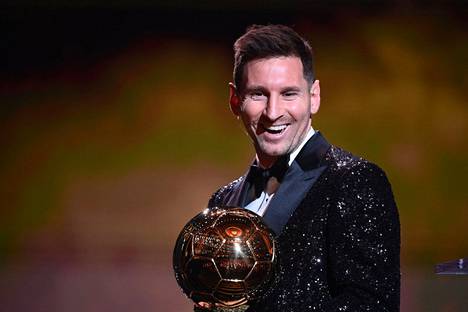 Lionel Messi ja tuttu pysti.