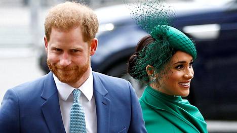 Kuninkaalliset | Prinssi Harry ja Meghan tuottavat ja juontavat podcast-sarjoja Spotifylle