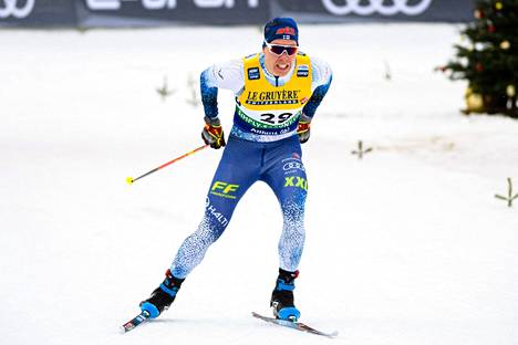 Verneri Suhonen Dresdenin maailmancupin sprinttikisassa 18. joulukuuta 2021.