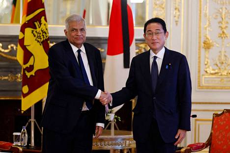 Sri Lankan presidentti Ranil Wickremesinghe tapasi syyskuussa Japanin pääministerin Fumio Kishidan maiden välisissä neuvotteluissa.