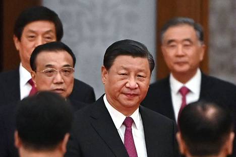 Pääministeri Li Keqiang (vas.) ja  presidentti Xi Jinping (kesk.) kuvattiin Pekingissä syyskuussa.