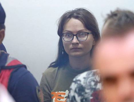 Venäläinen Svetlana Timofejeva albanialaisessa Elbasanin oikeudessa 24. elokuuta.