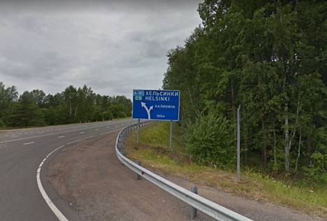 Tienristeys, joka sai paljon huomiota. Raskaiden ohjusten laukaisualustoja kerrottiin nähdyn vain 4,5 kilometrin päässä Viipurin linnasta Suomen rajalle päin. 