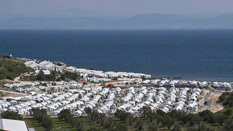 Uusi pakolais- ja siirtolaisleiri Lesboksen saarella Kreikassa 30. maaliskuuta 2021.