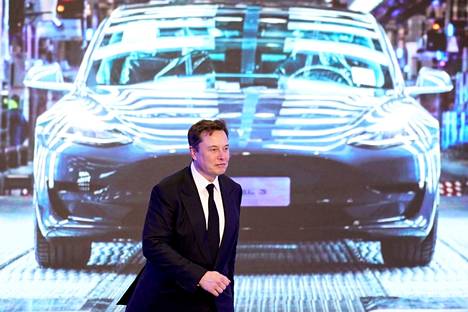 Teslan toimitusjohtajan Elon Muskin mukaan robotti pystyisi esimerkiksi kiinnittämään pultteja.