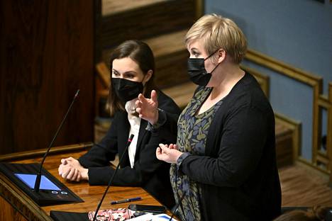 Valtiovarainministeri Annika Saarikko vastasi kysymyksiin kyselytunnilla torstaina.