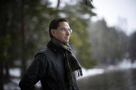 Sitran yliasiamies Jyrki Katainen onnistui henkilökohtaisella heitollaan avohakkuista suututtamaan esimerkiksi keskustan kansanedustajia.