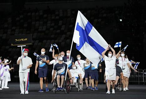 Paralympiakomitea nimeää Suomen joukkueen paralympialaisiin. Kuva Tokion paralympialaisten avajaisista 2021.