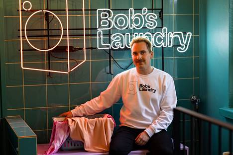 Kalle Kairistola on Bob’s Laundryn ravintolapäällikkö. Hän on  työskennellyt kymmenisen vuotta ravintola- ja tapahtuma-alalla.