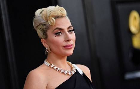 Lady Gaga kuvattuna huhtikuussa, kun hän osallistui Grammy-gaalaan.