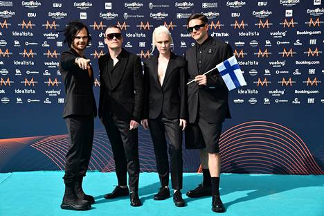 Suomen The Rasmus Torinossa Euroviisujen avajaisjuhlallisuuksissa 8. toukokuuta.